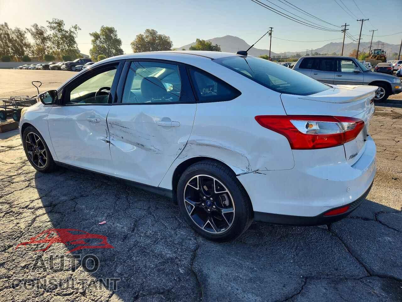 FORD FOCUS SE 2013 - 1FADP3F29DL352978