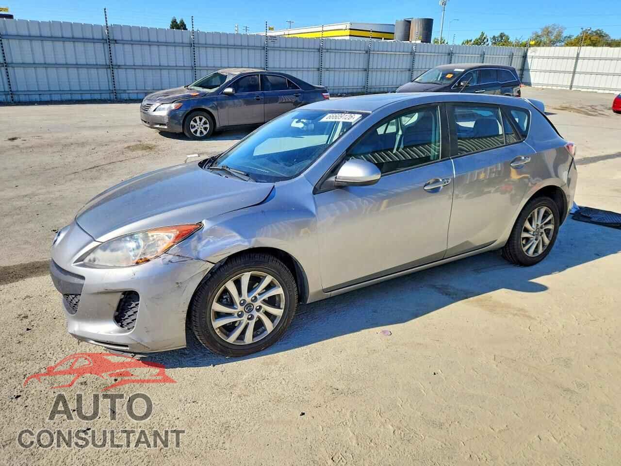 MAZDA 3 2013 - JM1BL1MP8D1831999
