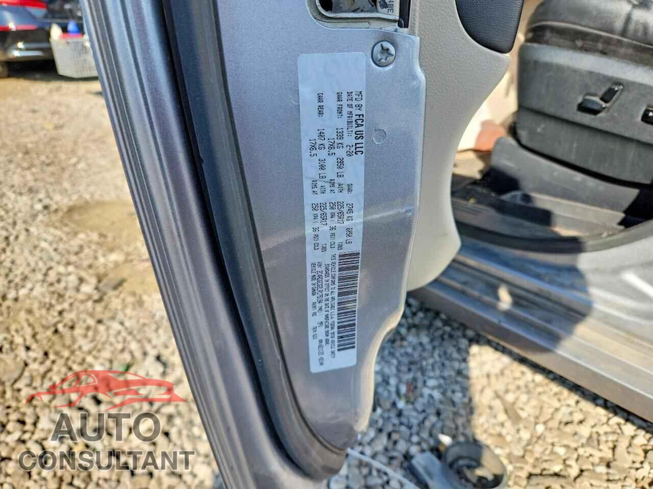 DODGE CARAVAN 2020 - 2C4RDGCG2LR175194
