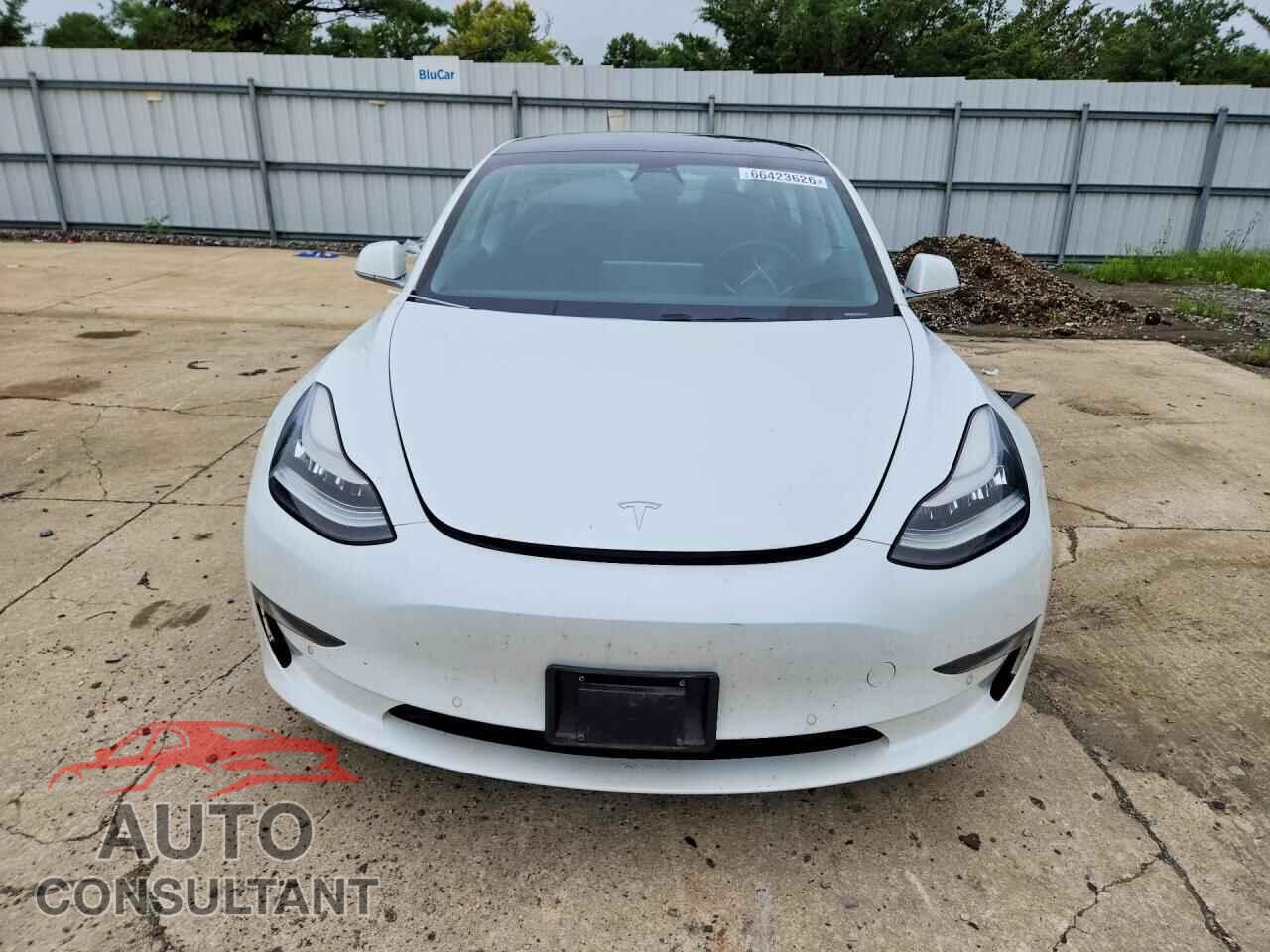 TESLA MODEL 3 2019 - 5YJ3E1EA6KF483617