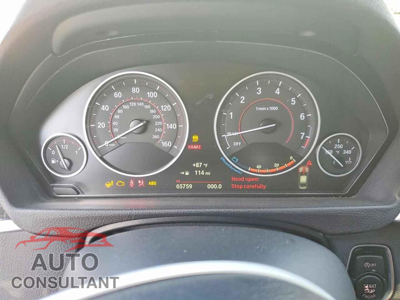 BMW 3 SERIES 2016 - WBA8E9G52GNU29810