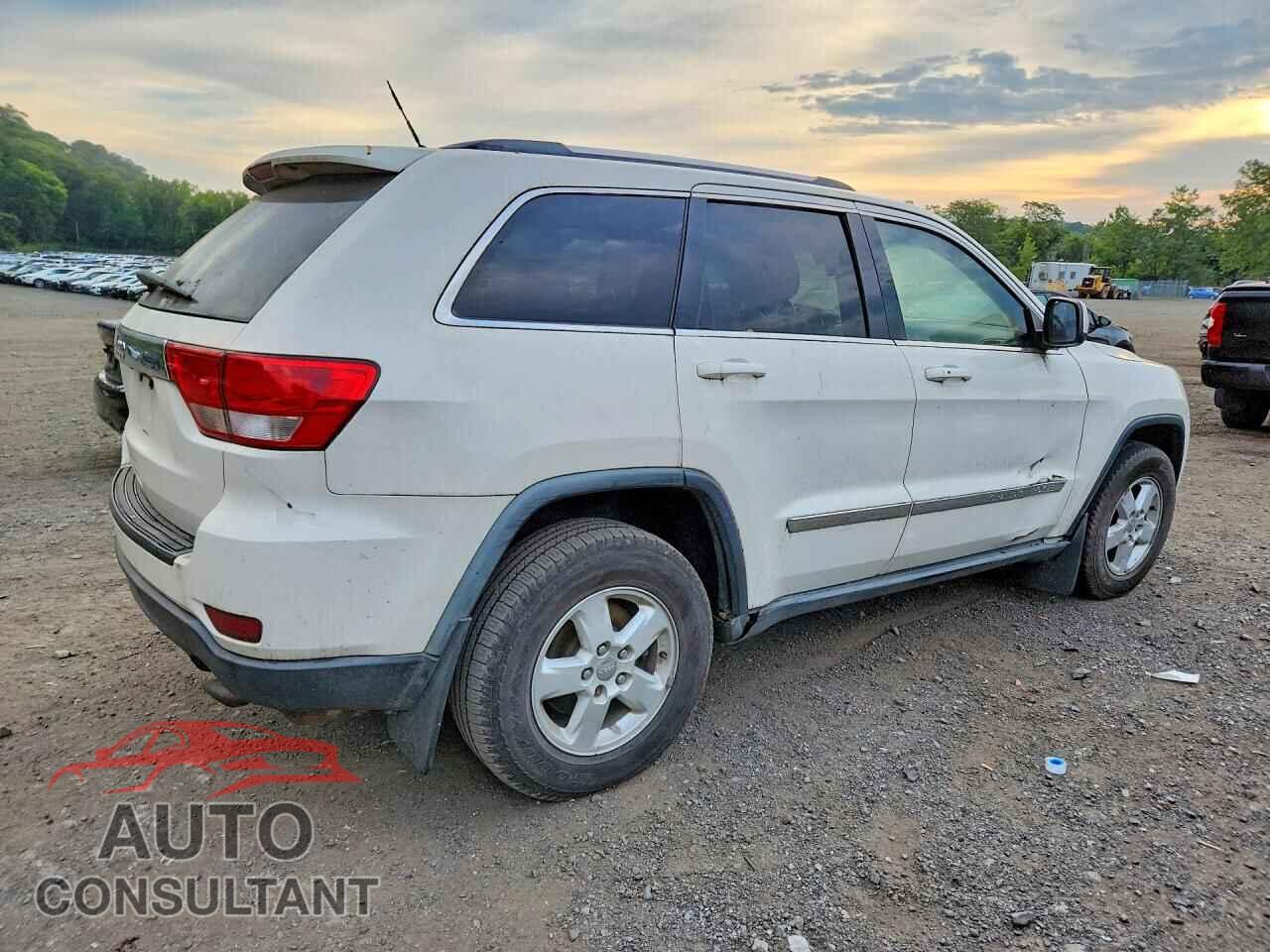 JEEP CHEROKEE 2011 - 1J4RR4GG3BC576295