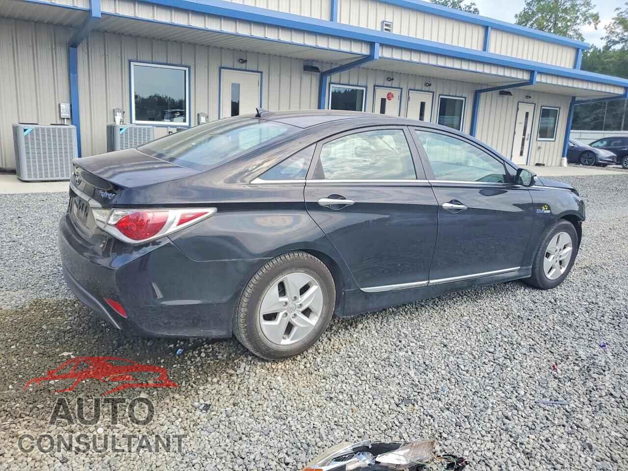 HYUNDAI SONATA 2012 - KMHEC4A47CA044397