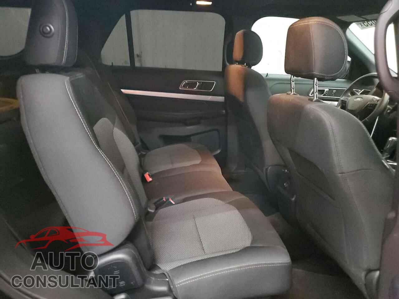 FORD EXPLORER 2017 - 1FM5K8D8XHGB33510