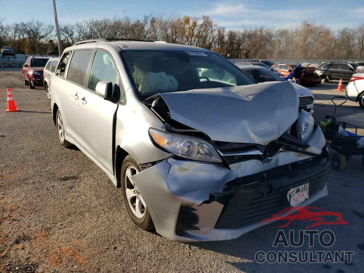 TOYOTA SIENNA 2020 - 5TDKZ3DC6LS044770