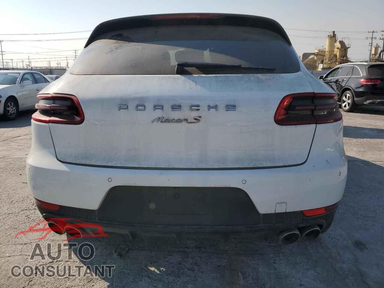 PORSCHE MACAN 2016 - WP1AB2A50GLB40142