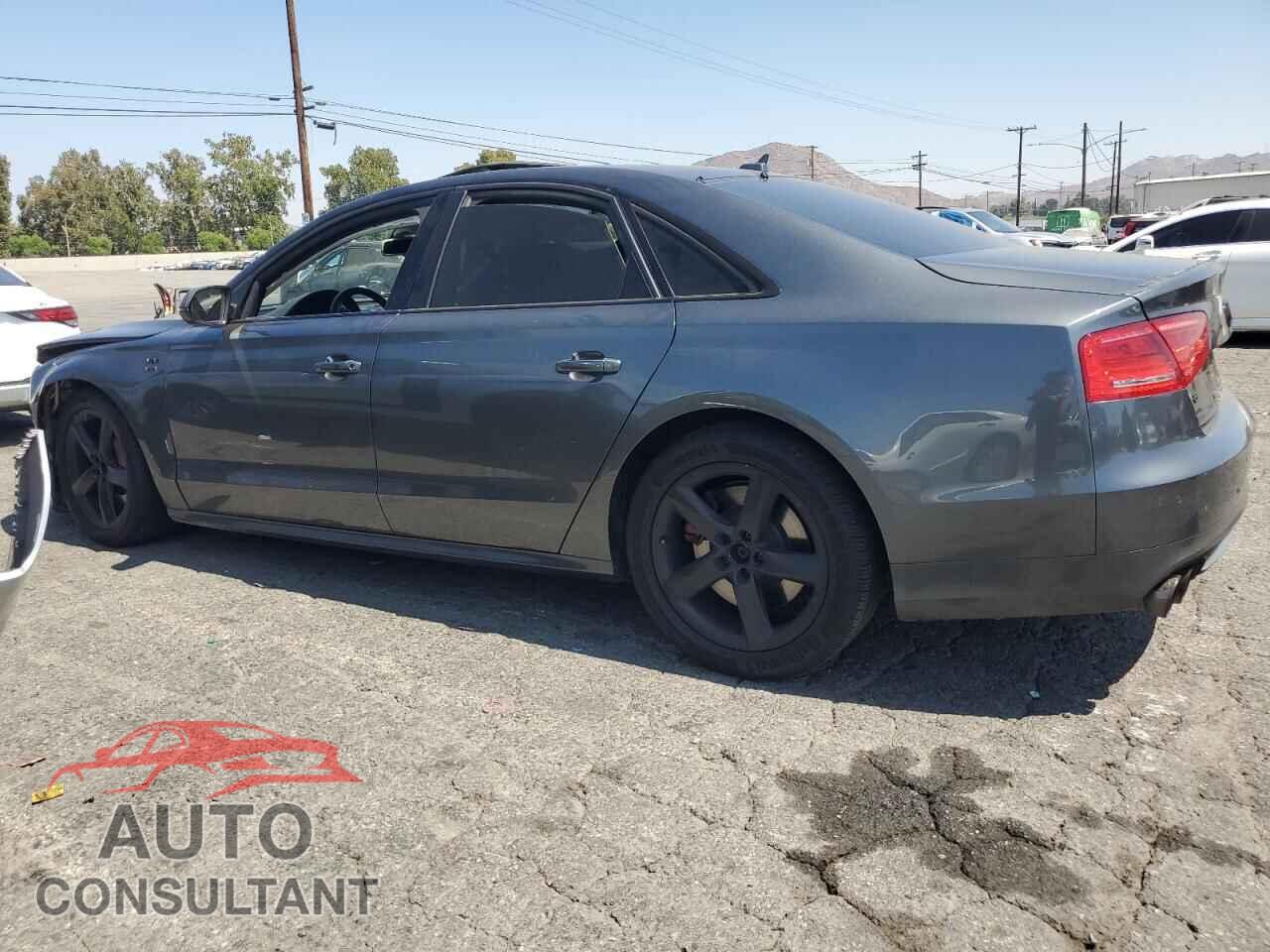 AUDI S8 2013 - WAUD2AFD8DN007814