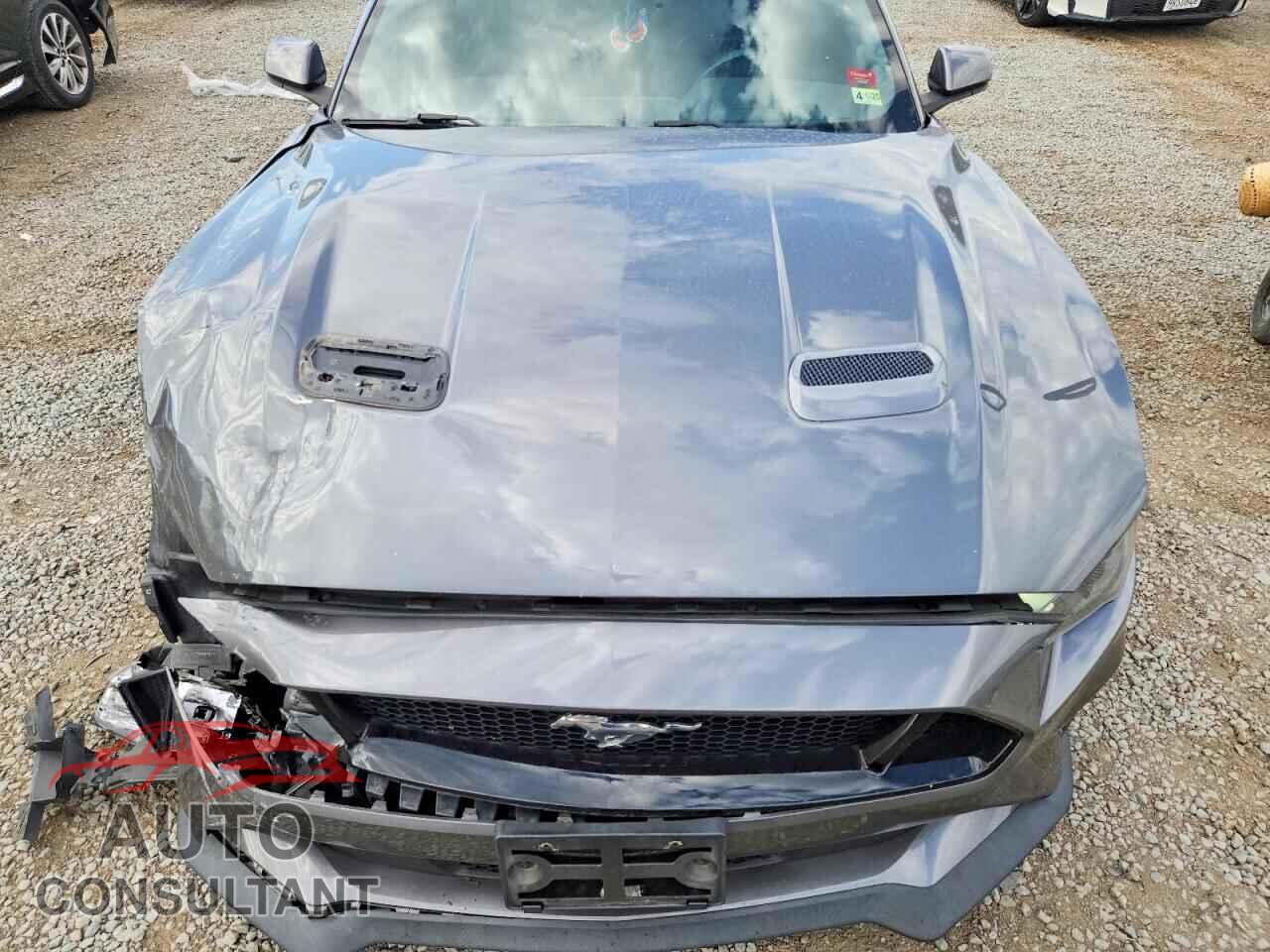 FORD MUSTANG 2022 - 1FA6P8CF8N5111755