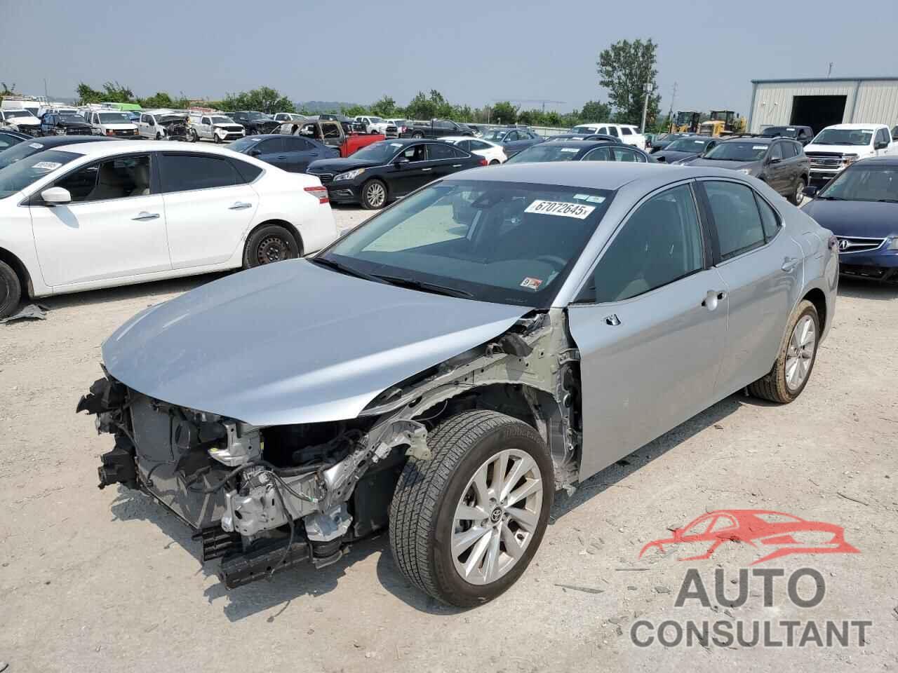TOYOTA CAMRY 2021 - 4T1C11AK2MU580443