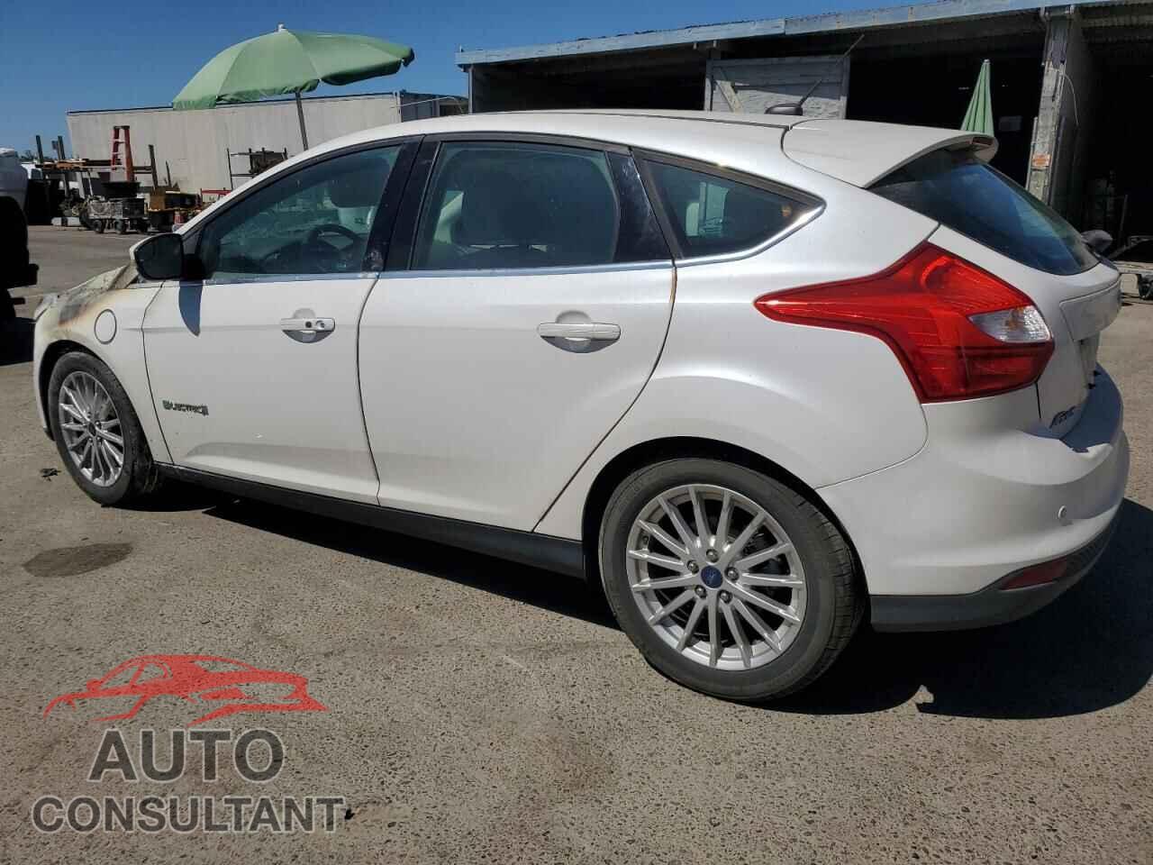 FORD FOCUS 2014 - 1FADP3R4XEL350011