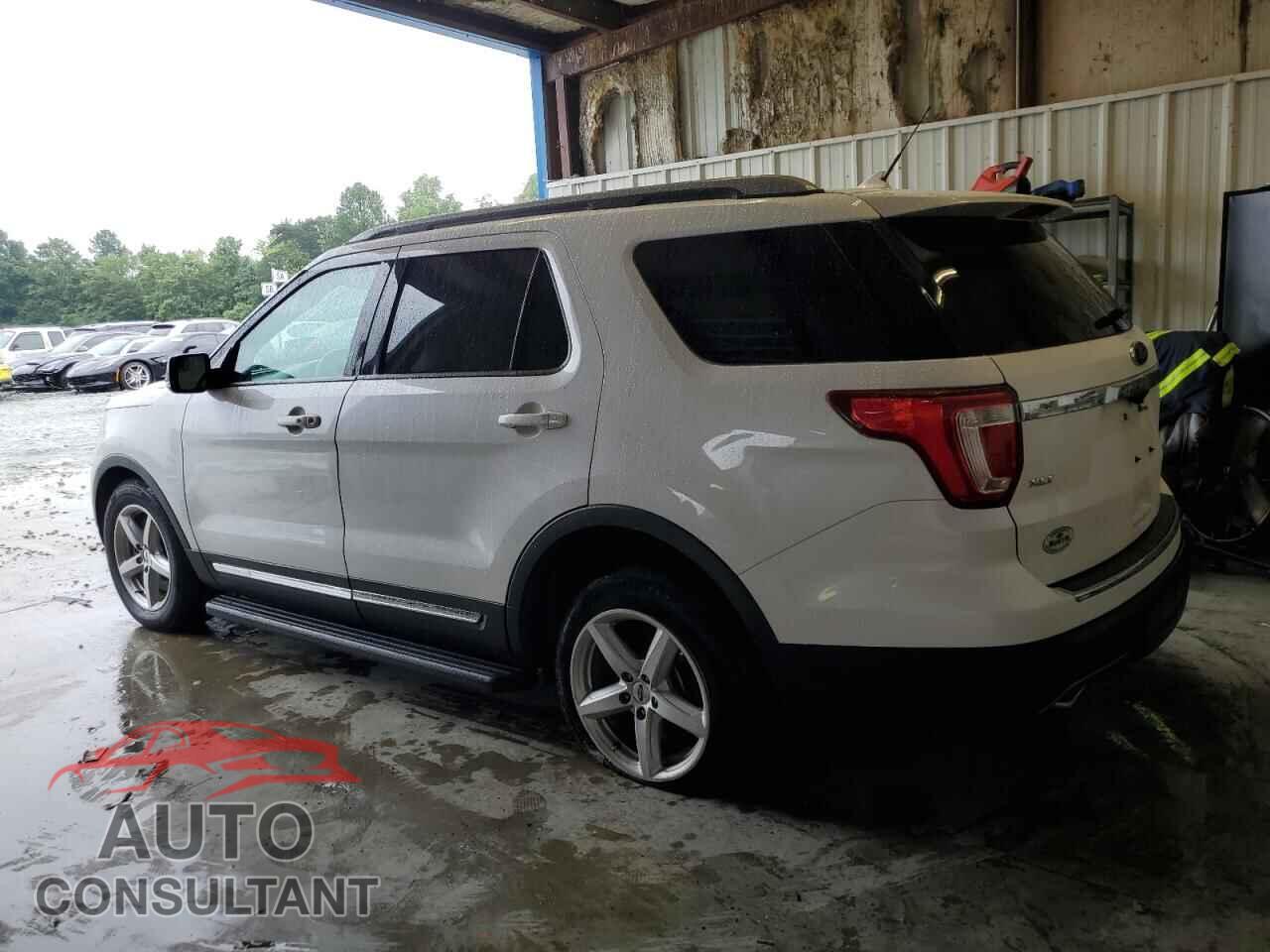 FORD EXPLORER 2018 - 1FM5K7D84JGB51601