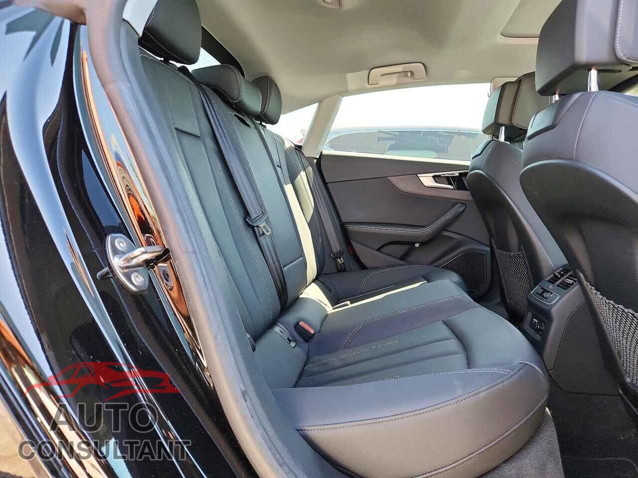 AUDI A5 2022 - WAUCBCF52NA029512