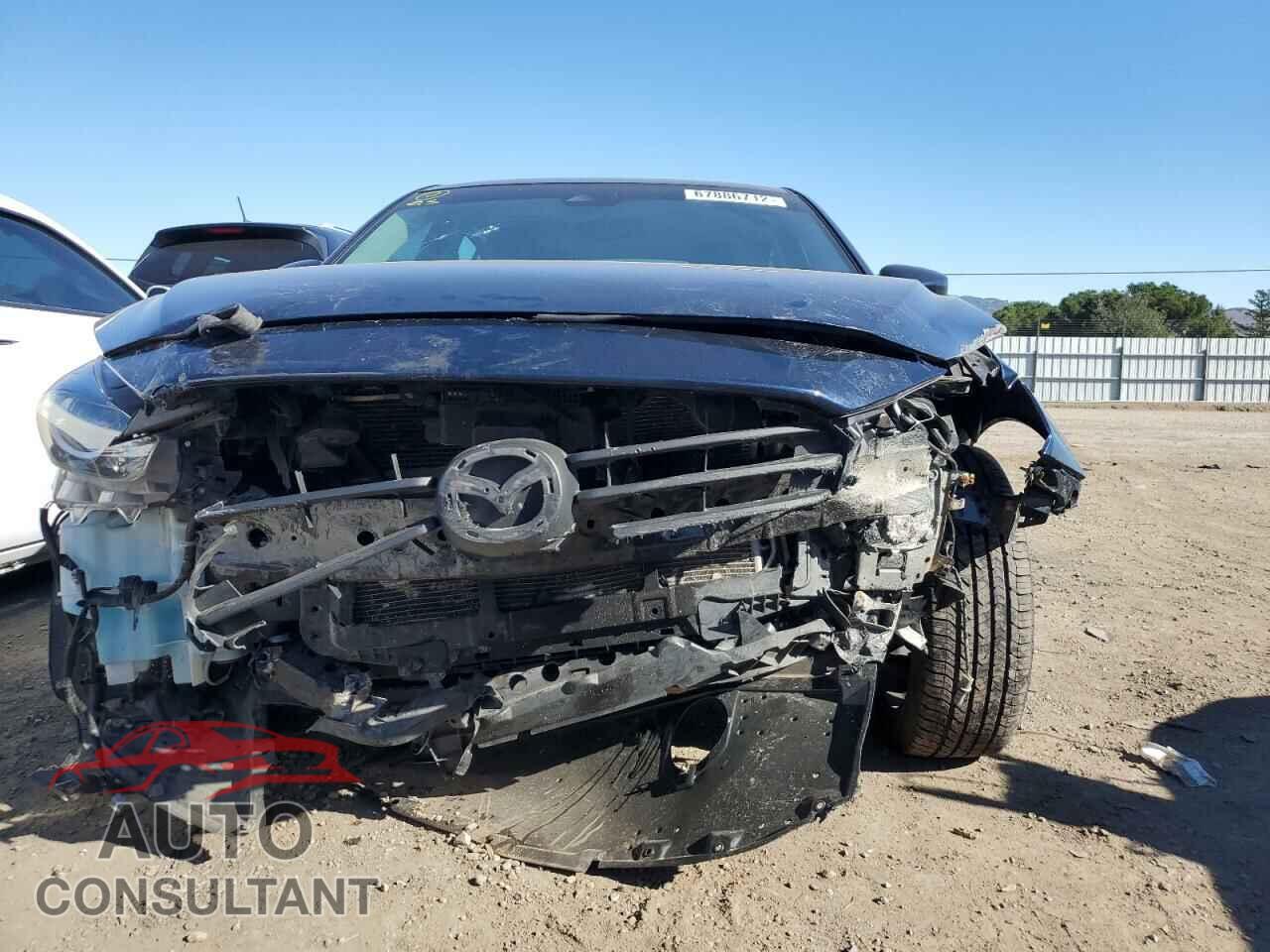 MAZDA 3 2017 - 3MZBN1L70HM143254