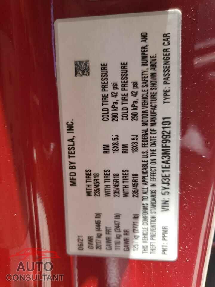 TESLA MODEL 3 2021 - 5YJ3E1EA3MF992101