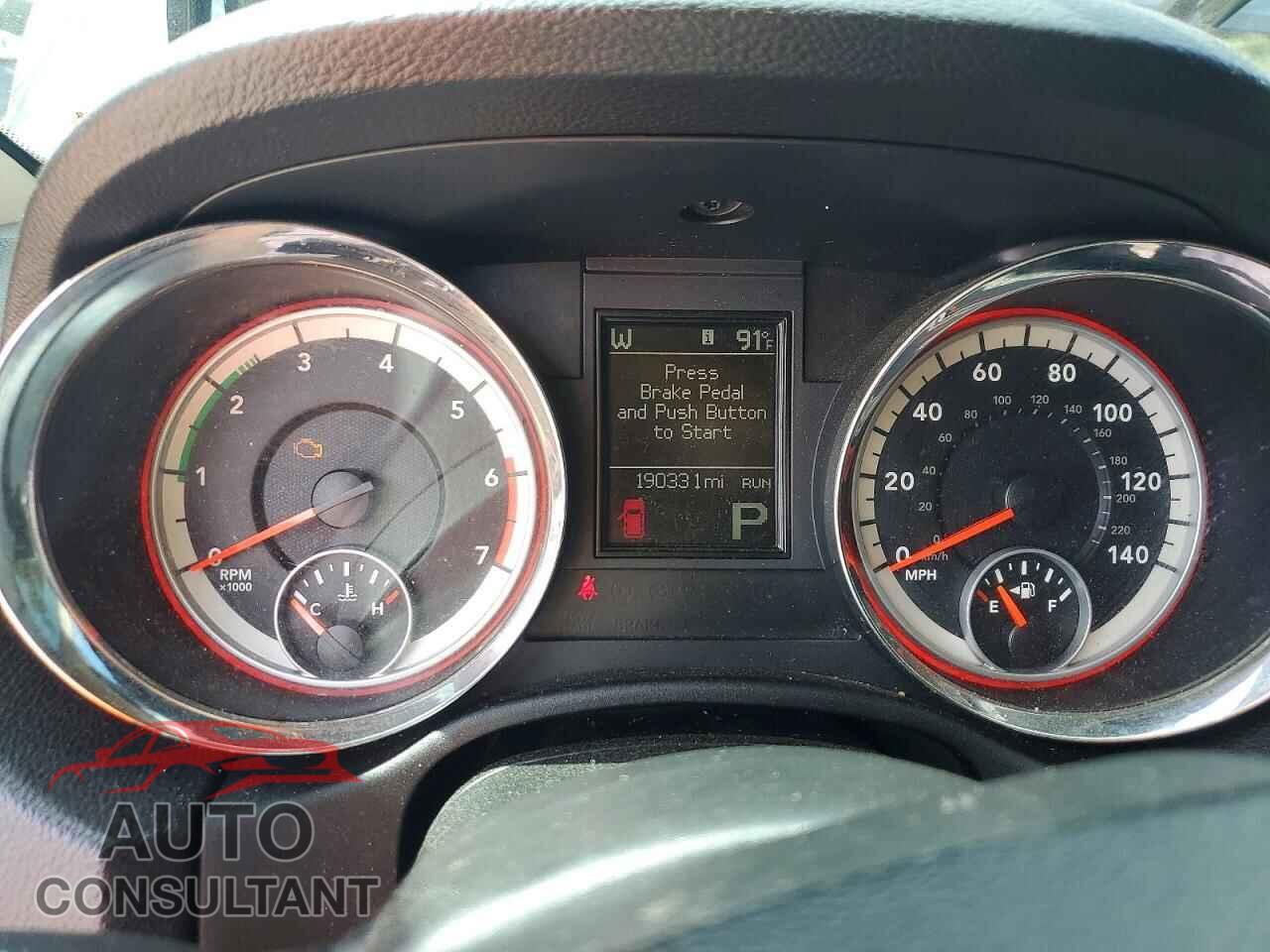 DODGE DURANGO 2013 - 1C4SDJET1DC668738