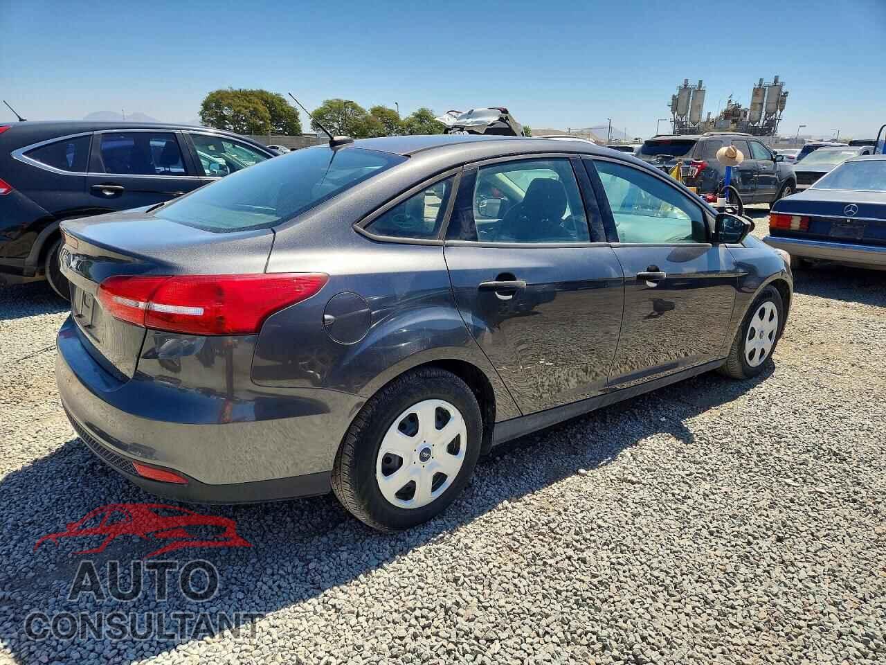 FORD FOCUS 2018 - 1FADP3E20JL260574