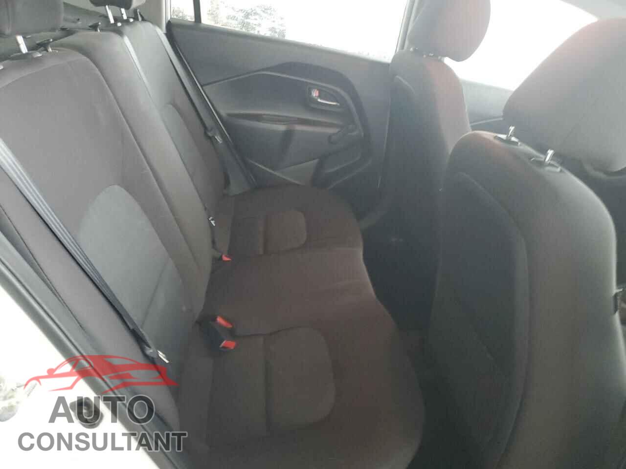 KIA RIO 2017 - KNADM4A39H6059026