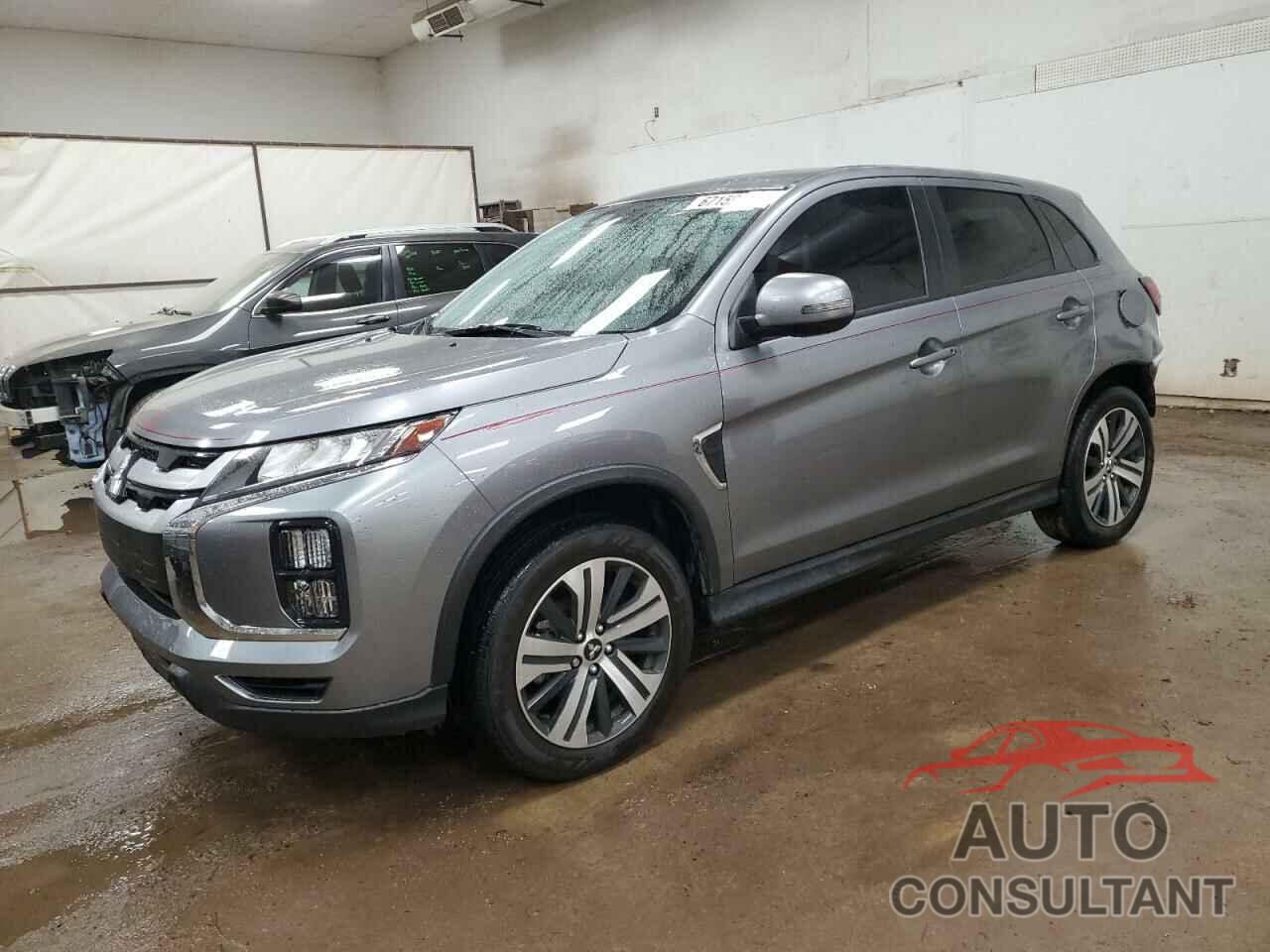 MITSUBISHI OUTLANDER 2023 - JA4ARUAU9PU007013