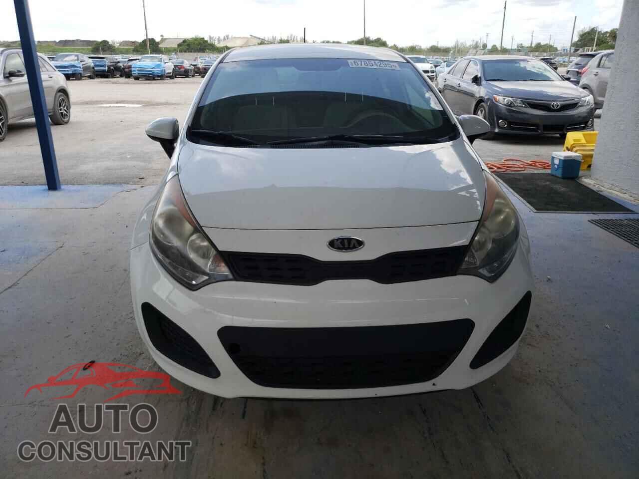 KIA RIO 2012 - KNADM5A39C6027448