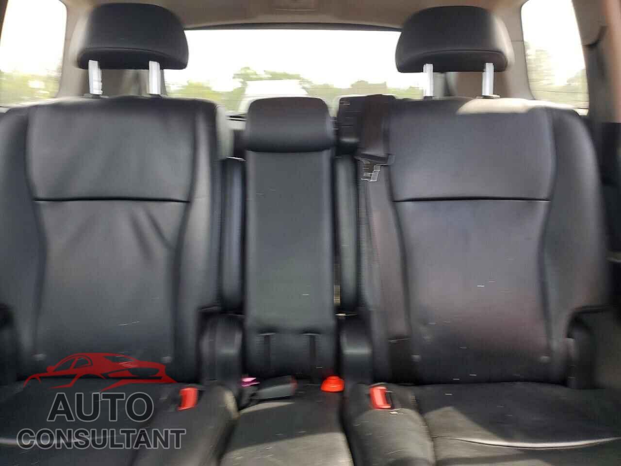 TOYOTA HIGHLANDER 2013 - 5TDBK3EH3DS197915