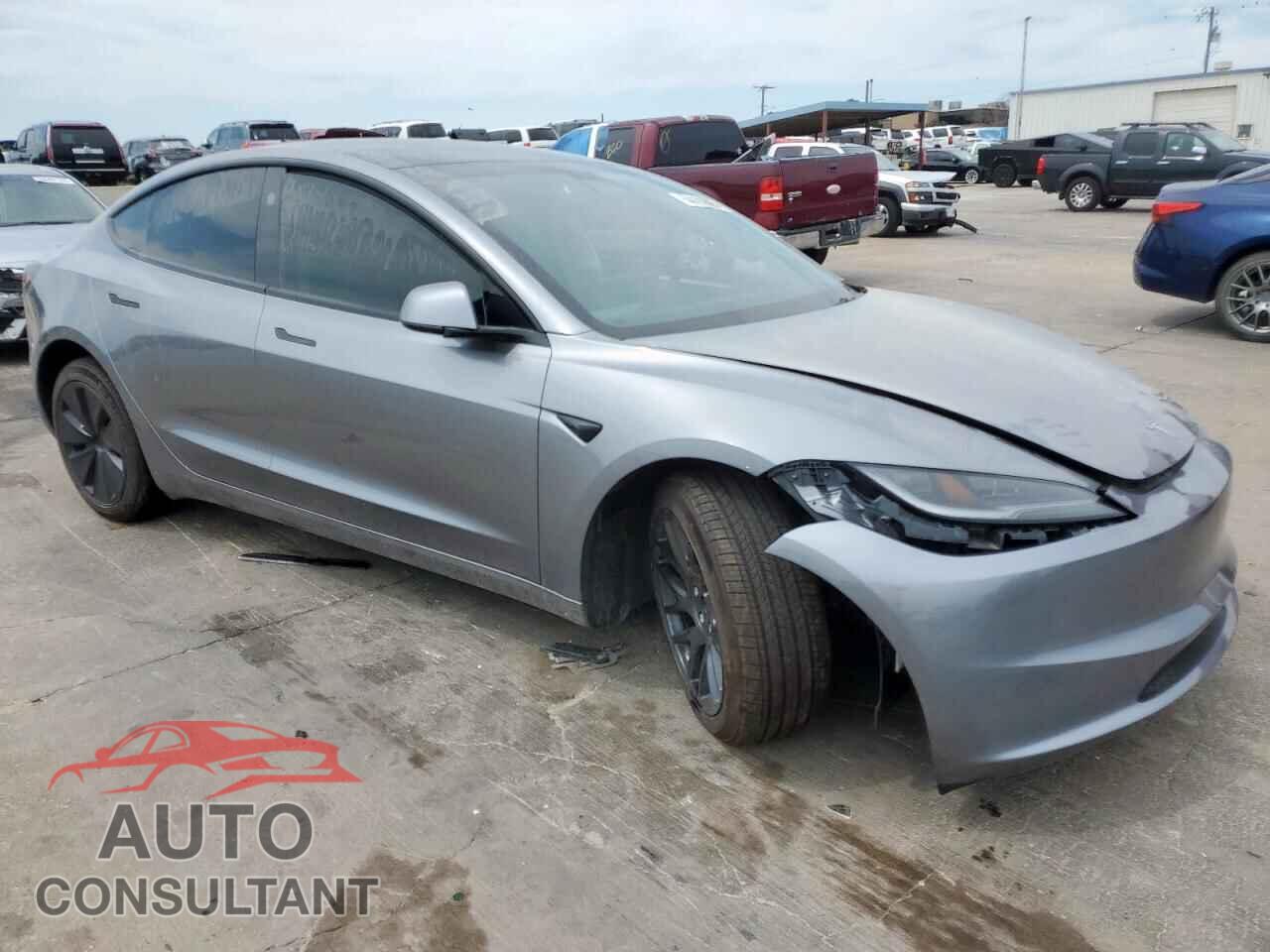 TESLA MODEL 3 2025 - 5YJ3E1EB7SF929556