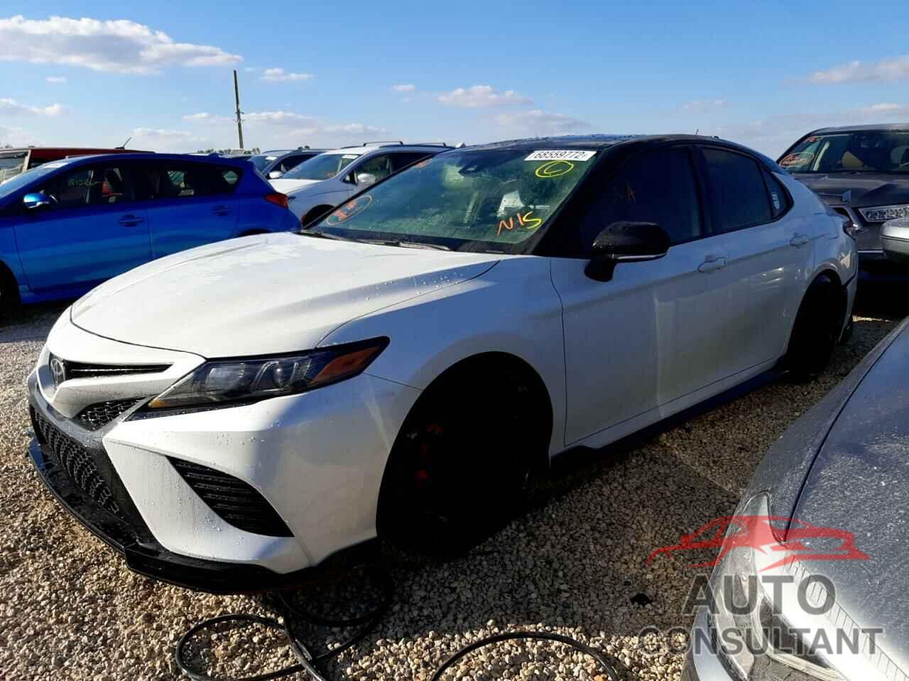 TOYOTA CAMRY 2021 - 4T1KZ1AK8MU050367