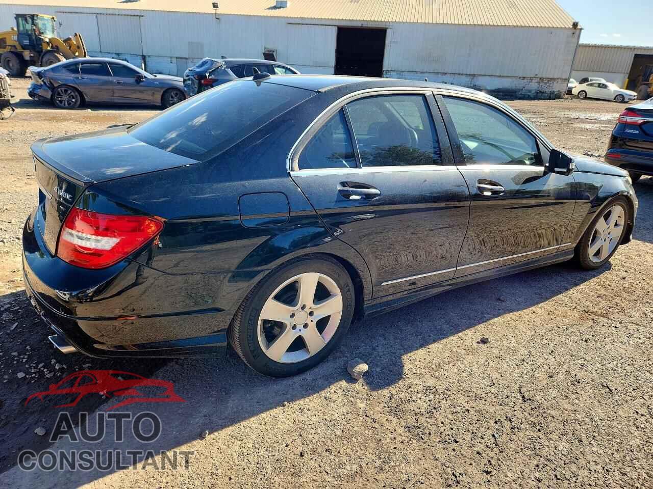 MERCEDES-BENZ C-CLASS 2012 - WDDGF8BB3CR192952
