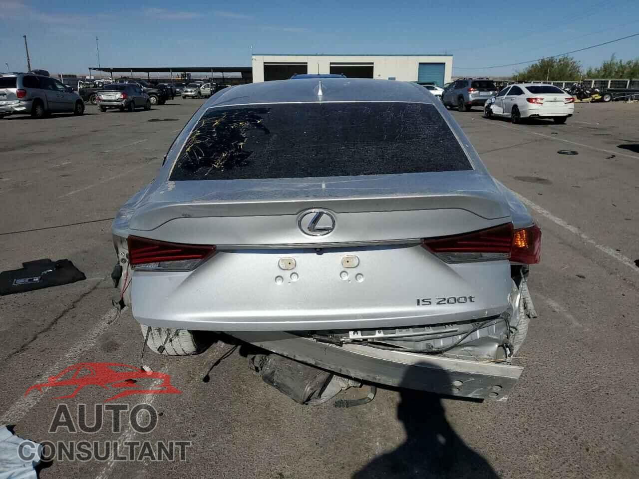 LEXUS IS 2017 - JTHBA1D2XH5052501