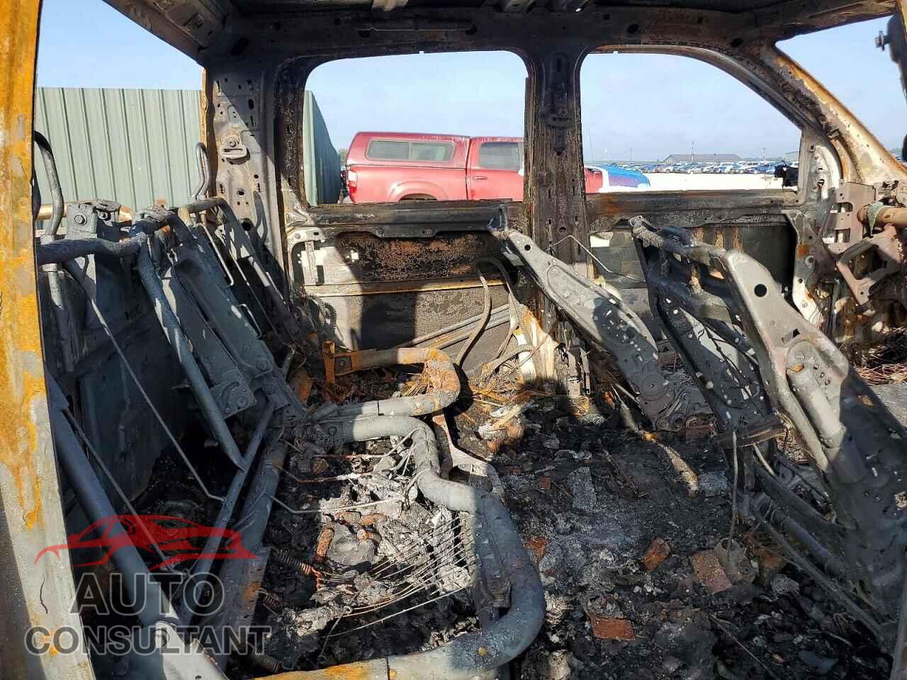 DODGE RAM 1500 2012 - 1C6RD7NT8CS283190