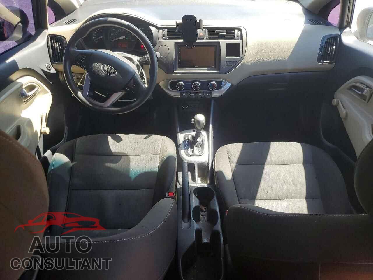 KIA RIO 2013 - KNADM4A37D6138141