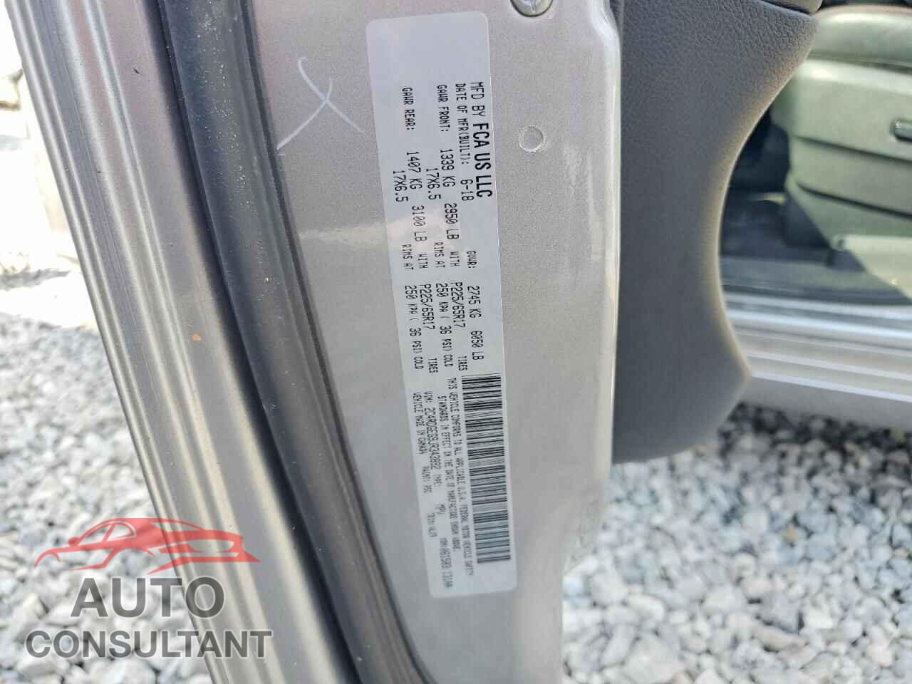 DODGE CARAVAN 2018 - 2C4RDGEG9JR343892