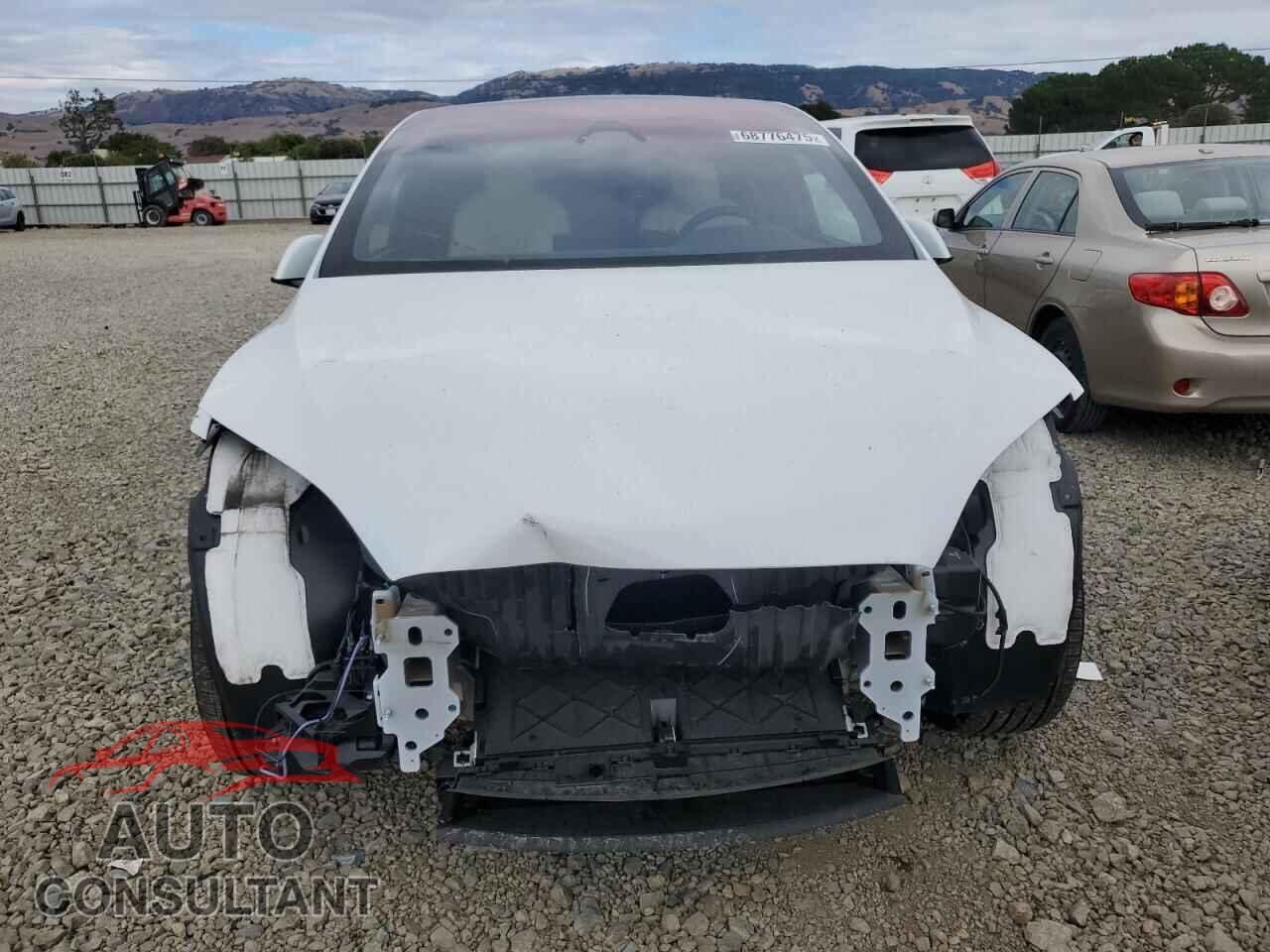 TESLA MODEL X 2025 - 7SAXCDE56SF462684