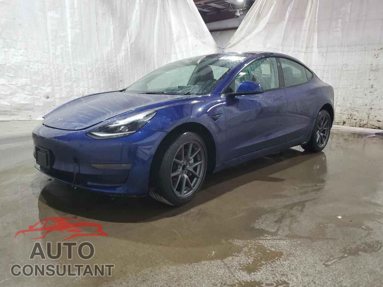 TESLA MODEL 3 2022 - 5YJ3E1EA6NF372537