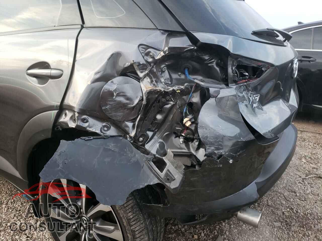 MAZDA CX-3 2019 - JM1DKFC72K0411183