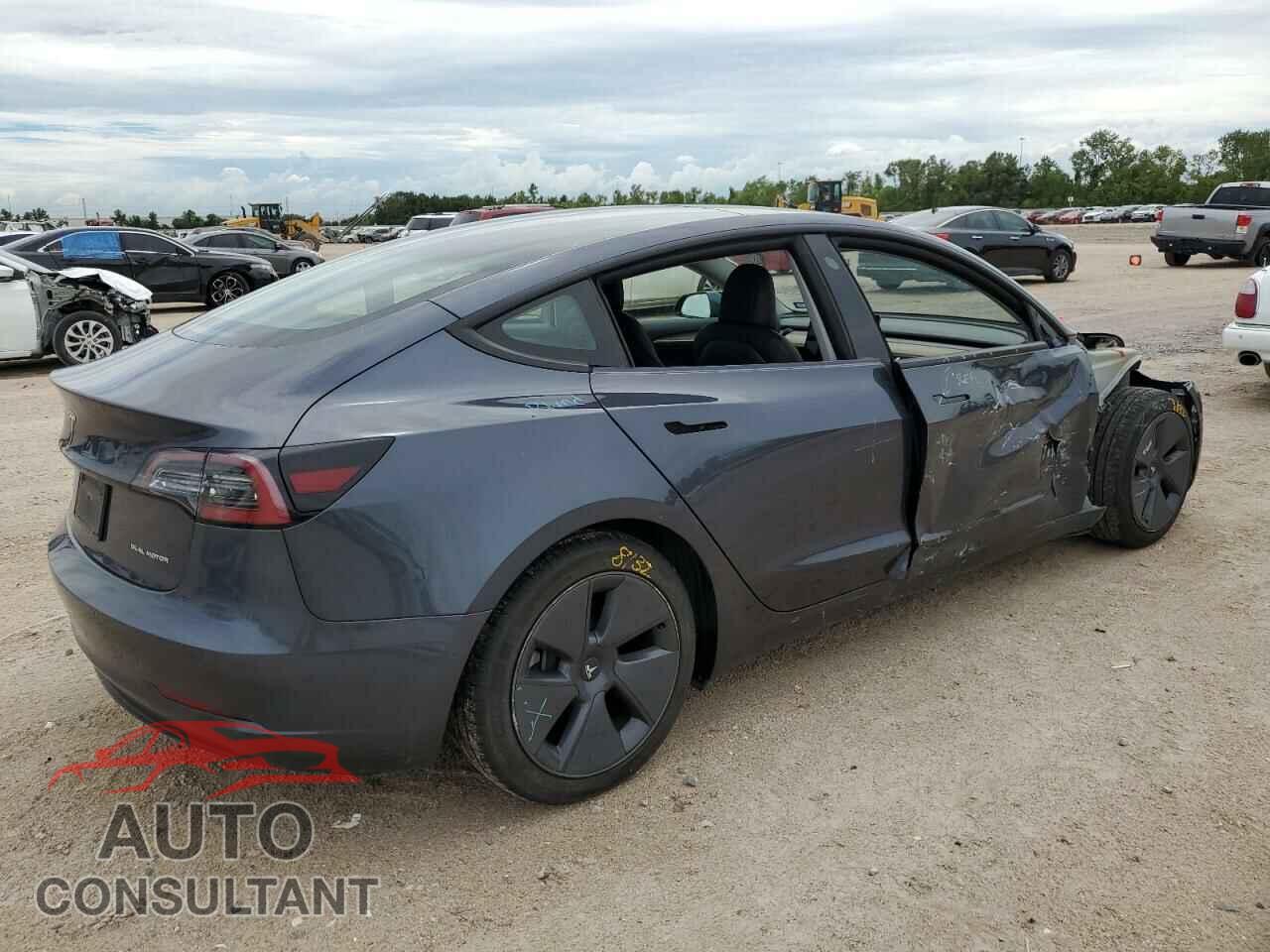 TESLA MODEL 3 2022 - 5YJ3E1EB8NF170503