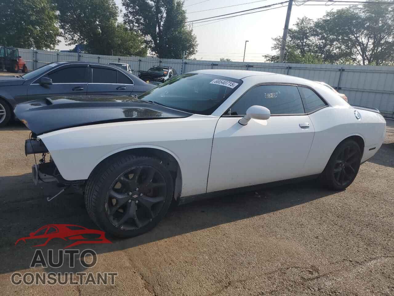 DODGE CHALLENGER 2015 - 2C3CDZAT7FH911045