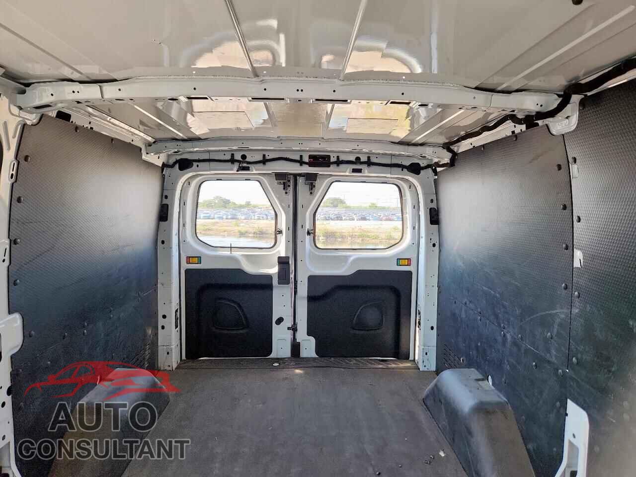 FORD TRANSIT 2021 - 1FTBR1Y80MKA04445