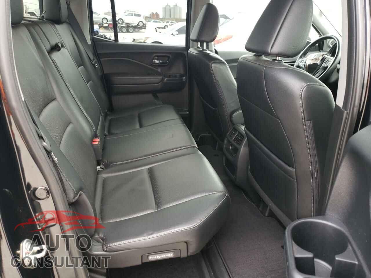 HONDA RIDGELINE 2017 - 5FPYK3F74HB006343