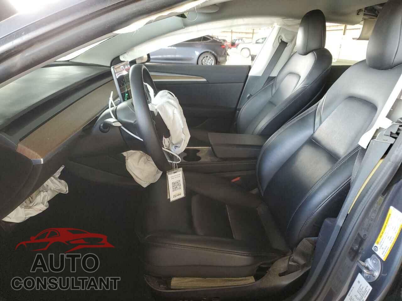 TESLA MODEL 3 2022 - 5YJ3E1EB9NF190338