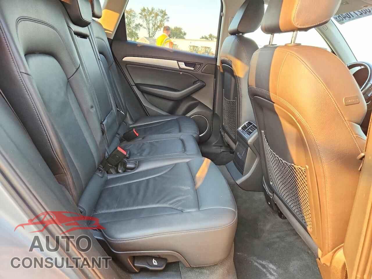 AUDI Q5 2014 - WA1LFAFP1EA110668