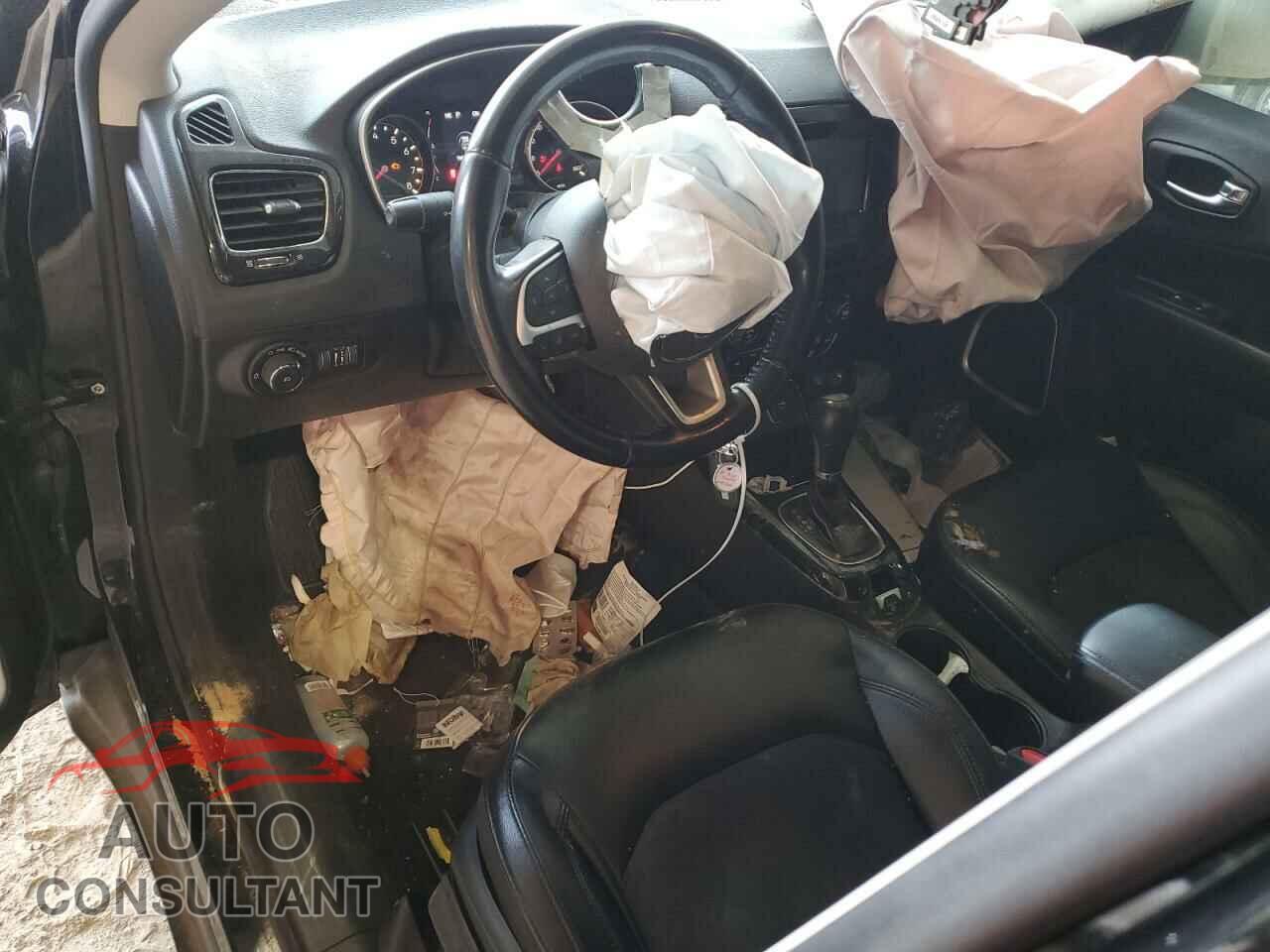 JEEP COMPASS 2020 - 3C4NJCBB9LT121765