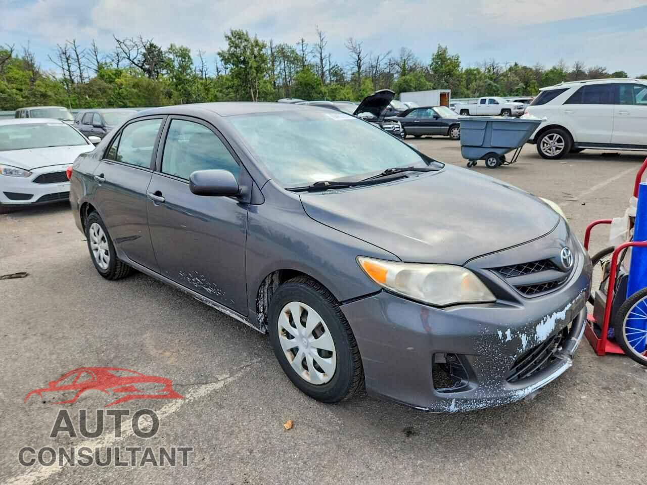 TOYOTA COROLLA 2011 - 2T1BU4EE8BC747590