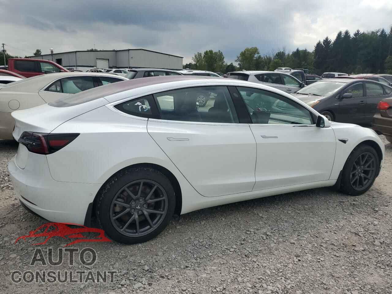 TESLA MODEL 3 2018 - 5YJ3E1EA3JF023068