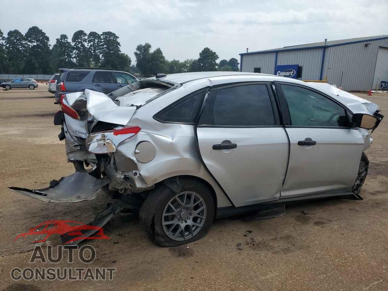 FORD FOCUS 2015 - 1FADP3E20FL287300