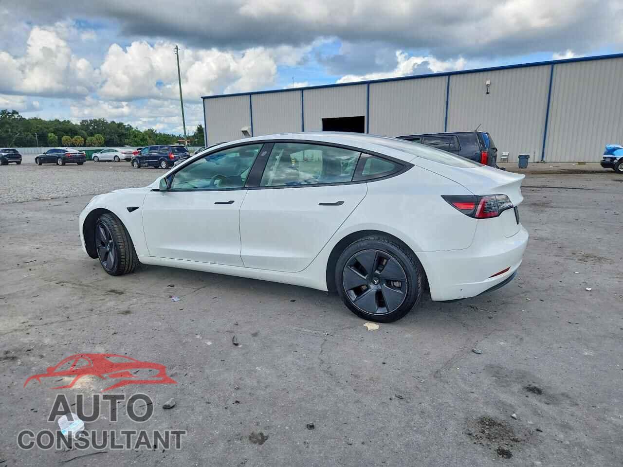 TESLA MODEL 3 2021 - 5YJ3E1EB4MF988387