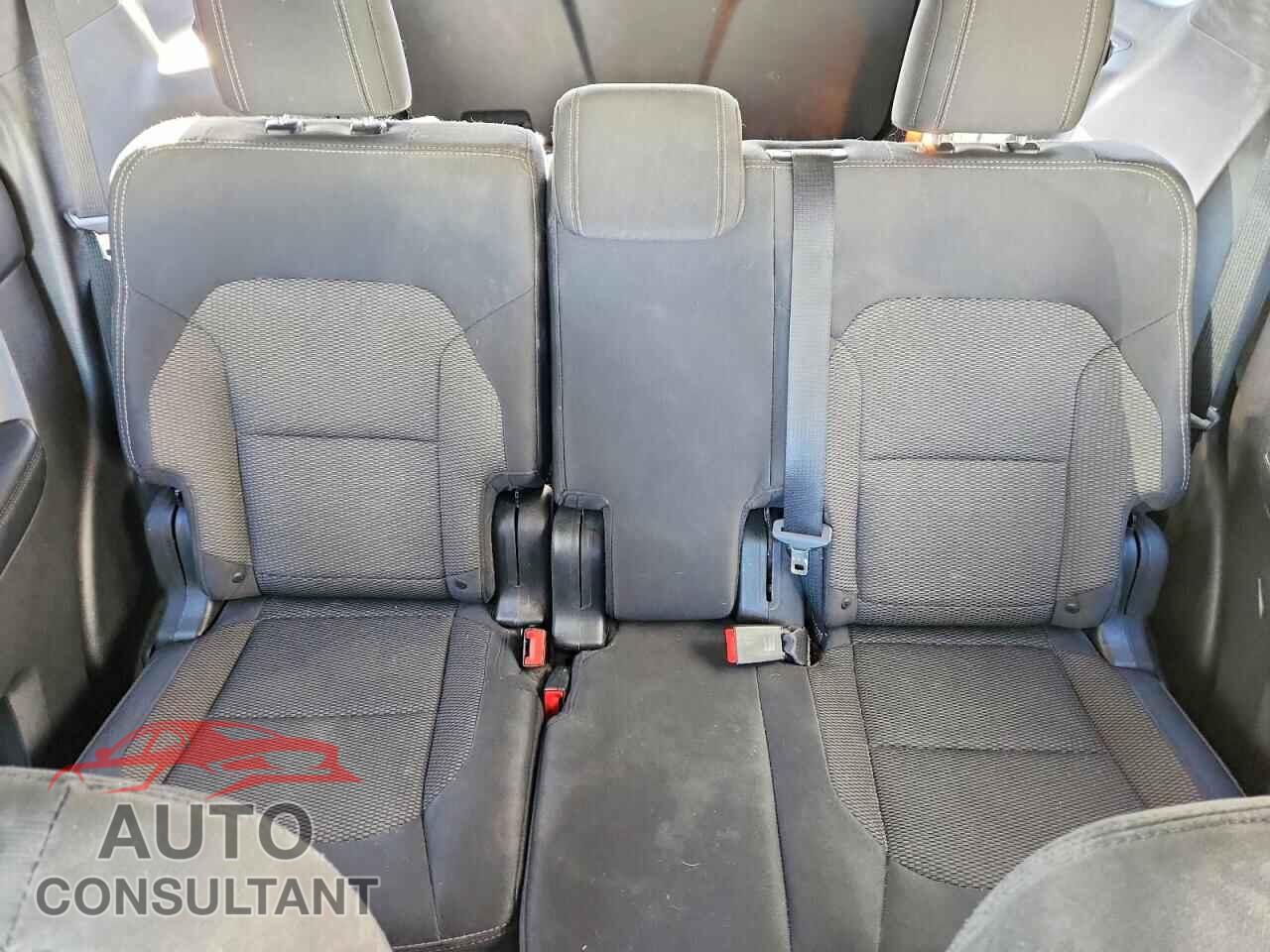 FORD EXPLORER 2017 - 1FM5K7D87HGD12811