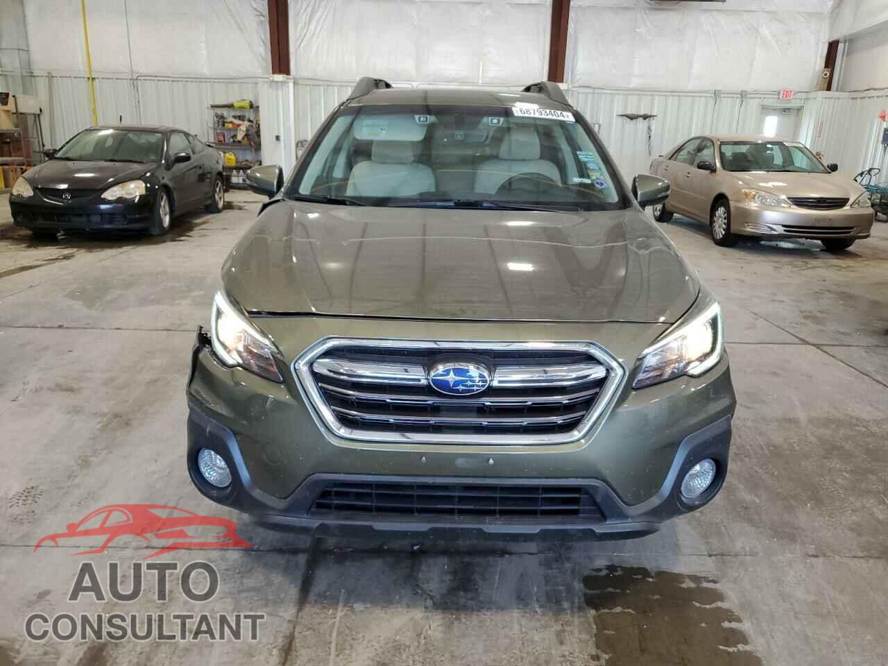 SUBARU OUTBACK 2018 - 4S4BSAFC2J3289663