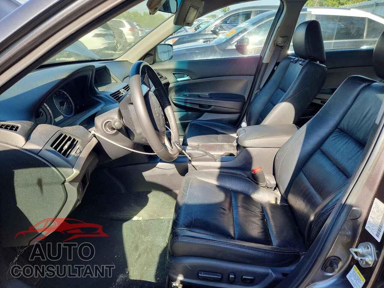 HONDA ACCORD 2011 - 1HGCP2F61BA119352