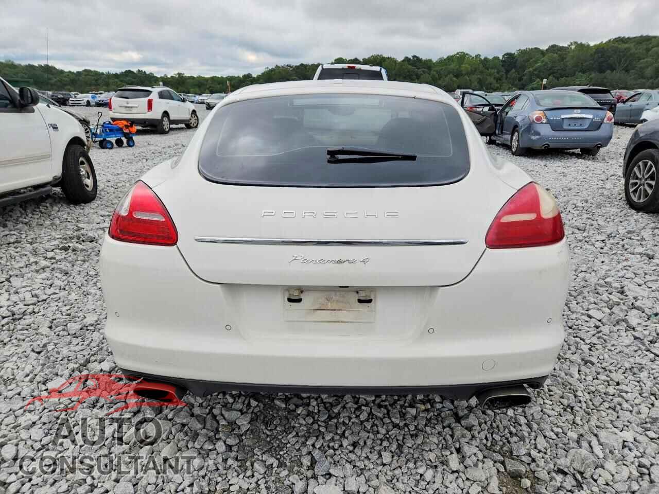 PORSCHE PANAMERA 2011 - WP0AA2A74BL017040