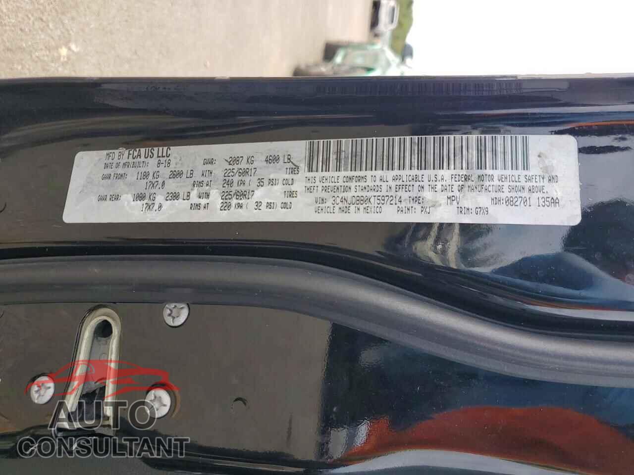 JEEP COMPASS 2019 - 3C4NJDBB0KT597214